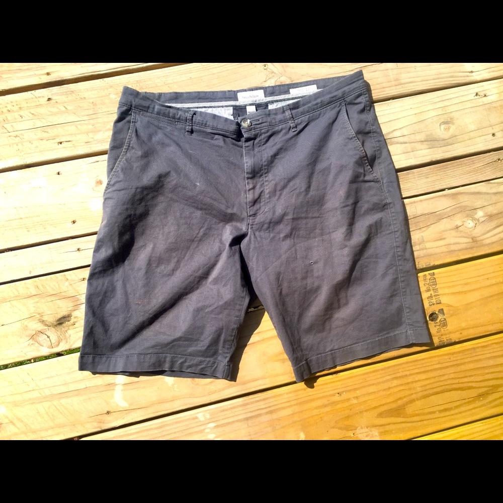 Mens gray everyday short